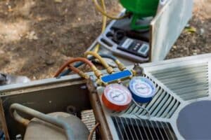 AC unit and gauges-Factors To Consider When Purchasing A New AC Unit-Allgeier Air-Louisville KY-600x400jpg 